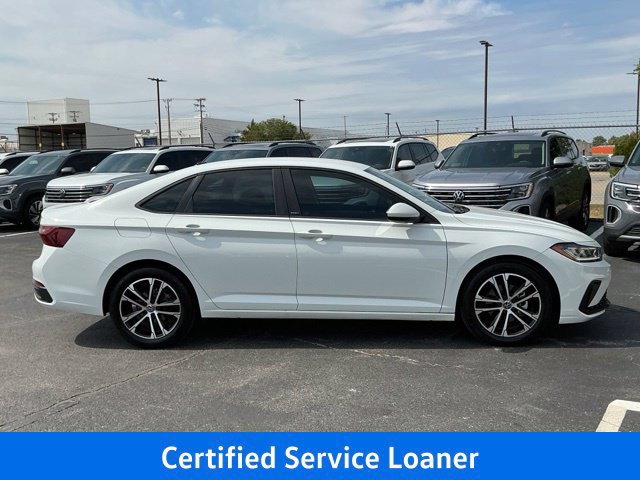 New 2026 Volkswagen Jetta Sport FWD image 2