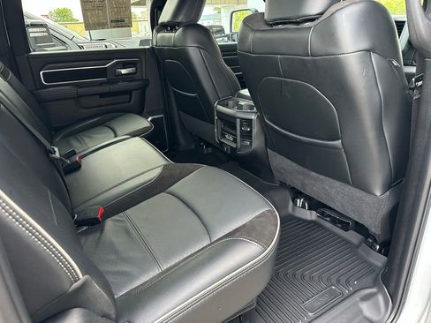 Used 2024 RAM 2500 Laramie w/ Sport Appearance Package AWD/4WD image 18