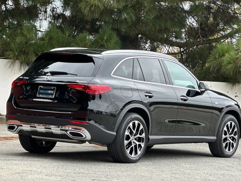 Certified 2025 Mercedes-Benz GLC 350e 4MATIC image 5