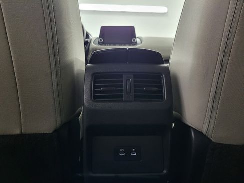 Used 2025 Nissan Rogue SV image 23