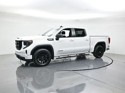 Used 2024 GMC Sierra 1500 Elevation AWD/4WD image 5