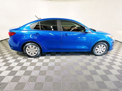 Used 2021 Kia Rio S FWD image 2