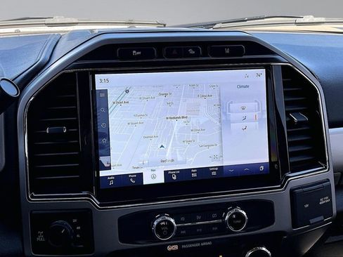 Used 2022 Ford F250 Lariat w/ Tremor Off-Road Package AWD/4WD image 10