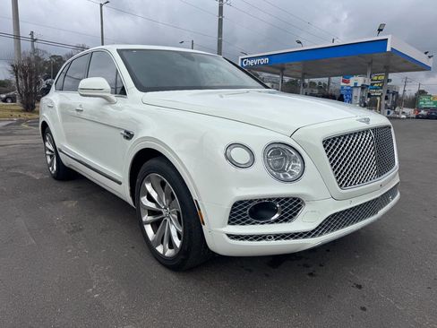 Used 2018 Bentley Bentayga AWD/4WD image 7