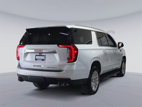 Used 2024 GMC Yukon XL Denali w/ Max Trailering Package image 11