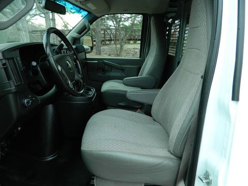 Used 2019 Chevrolet Express 2500 w/ Communications Package image 16