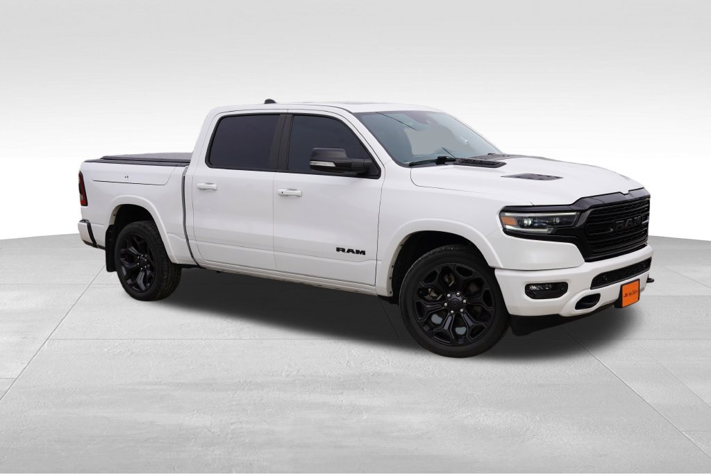 Used 2022 RAM 1500 Limited w/ Night Edition AWD/4WD image 2