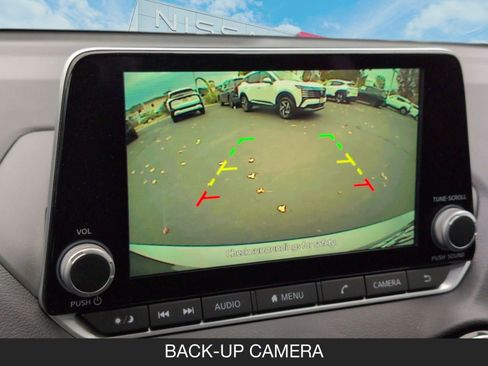 Used 2025 Nissan Sentra SV w/ All-Weather Package image 20