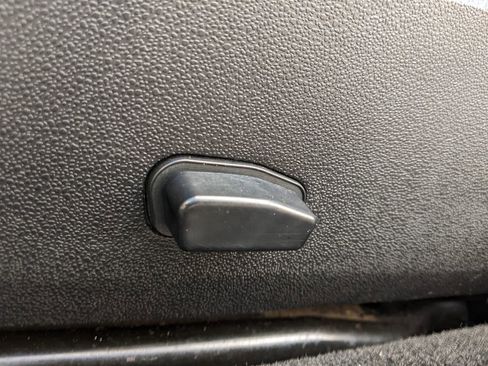 Used 2012 Chrysler 200 Touring image 14