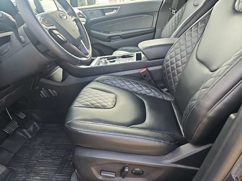 Used 2024 Ford Edge Titanium AWD/4WD image 10
