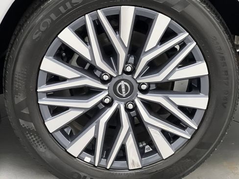 Used 2025 Nissan Altima 2.5 SV FWD image 67