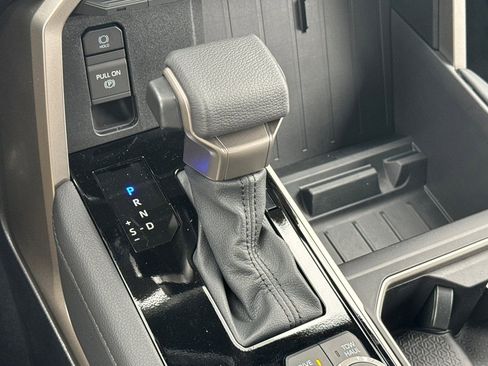 New 2026 Toyota Tundra Limited AWD/4WD image 23