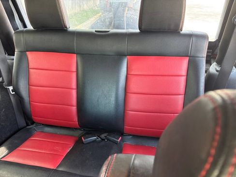 Used 2012 Jeep Wrangler Sport AWD/4WD image 12