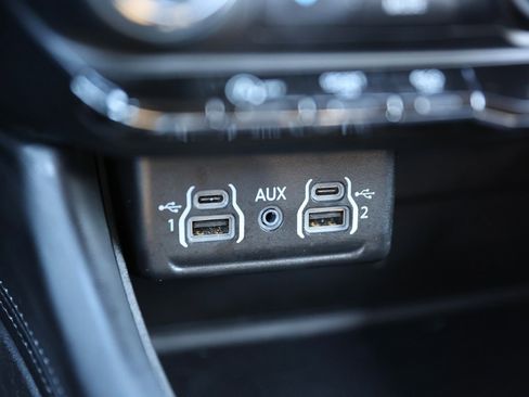 Used 2022 Dodge Durango SXT image 27