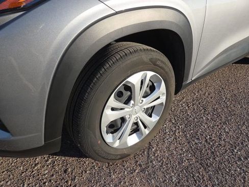 Used 2025 Chevrolet Trax LS w/ Driver Confidence Package image 15