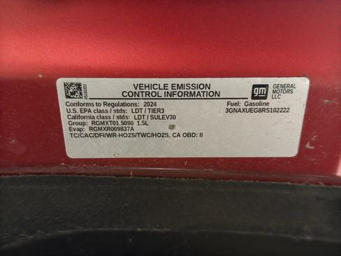 Used 2024 Chevrolet Equinox LT w/ LPO, Floor Liner Package AWD/4WD image 38