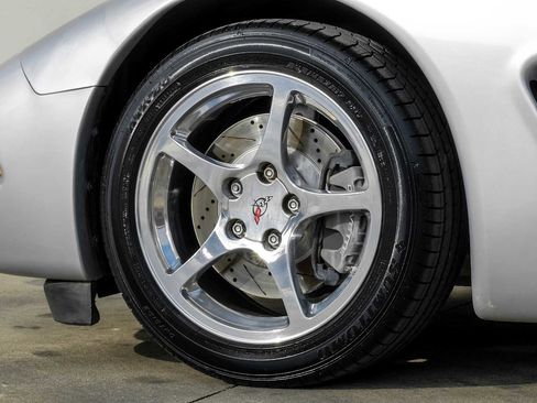 Used 2000 Chevrolet Corvette w/ Memory Pkg image 49