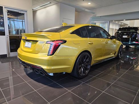 Used 2024 Cadillac CT5 V Blackwing w/ Parking Package image 7