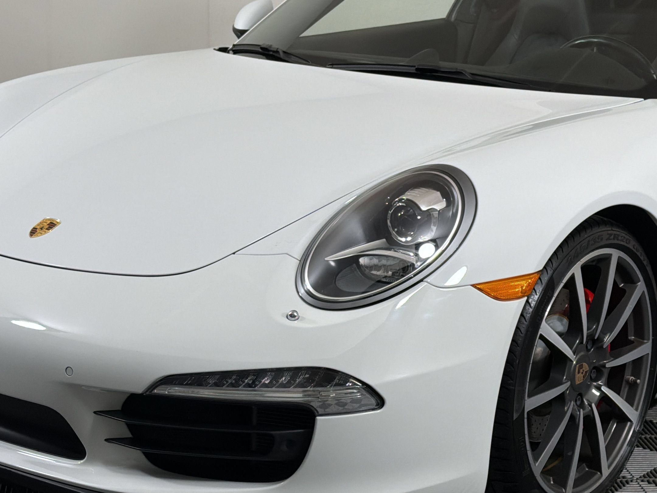 Used 2014 Porsche 911 Targa 4S AWD/4WD image 14