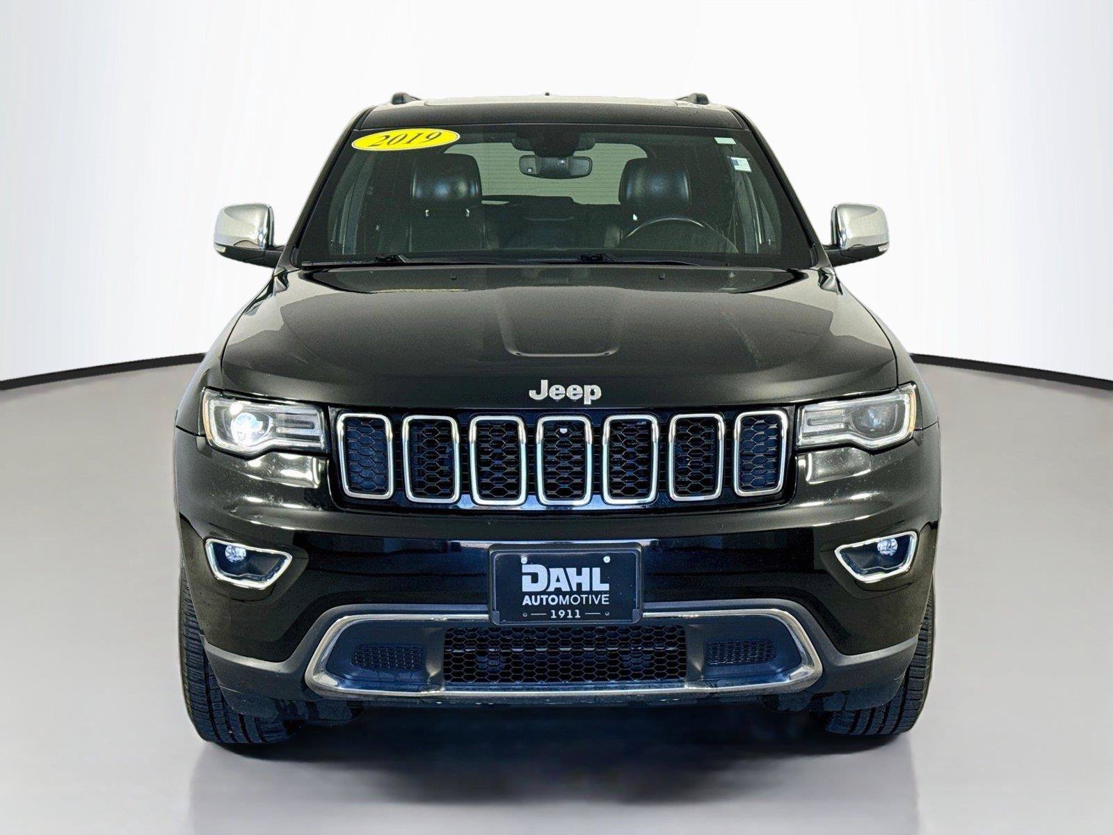 Used 2019 Jeep Grand Cherokee Limited w/ Luxury Group II AWD/4WD image 3