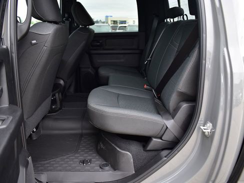 New 2026 RAM 2500 Tradesman AWD/4WD image 31