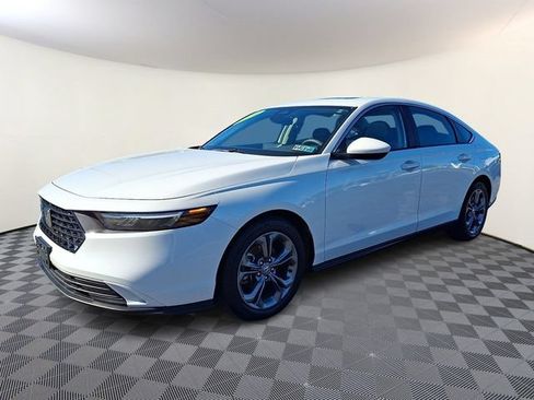 Used 2024 Honda Accord EX image 3