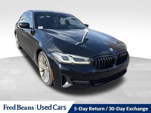 Used 2021 BMW 530i xDrive 530i xDrive w/ Convenience Package image 1