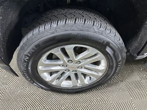 Used 2019 GMC Canyon SLT w/ Driver Alert Package image 10