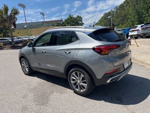 Used 2023 Buick Encore GX Essence w/ Experience Buick Package FWD image 40