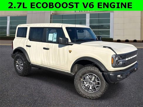 New 2025 Ford Bronco Badlands image 1