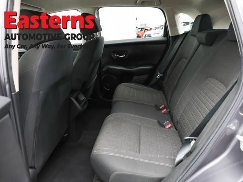 Used 2023 Honda HR-V LX image 19
