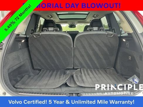 Certified 2023 Volvo XC90 B5 Plus AWD/4WD image 15
