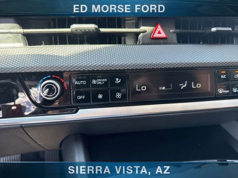 Certified 2025 Kia Sportage LX FWD image 13
