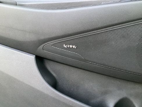 Used 2021 Hyundai Tucson Limited image 11