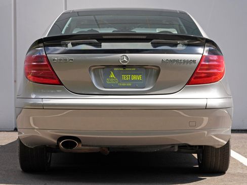 Used 2004 Mercedes-Benz C 230 Coupe image 10