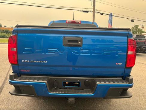 Used 2022 Chevrolet Colorado Z71 AWD/4WD image 8