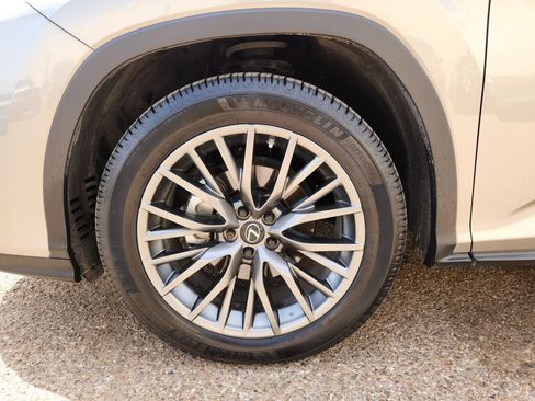 Used 2020 Lexus RX 350 F Sport w/ Accessory Package AWD/4WD image 11