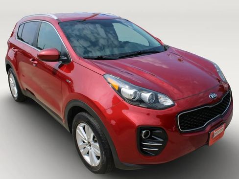 Used 2017 Kia Sportage LX w/ LX Popular Package AWD/4WD image 11