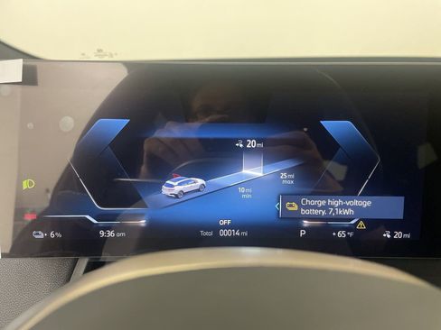 Used 2025 BMW iX xDrive50 w/ Premium Package image 16