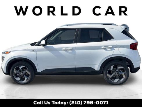 New 2026 Hyundai Venue SEL FWD image 6