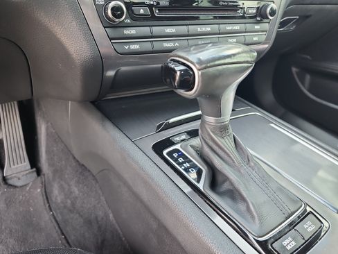 Used 2018 Genesis G80 3.8 w/ Option Group 02 RWD image 14