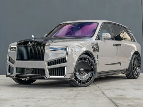 Used 2026 Rolls-Royce Cullinan AWD/4WD image 3