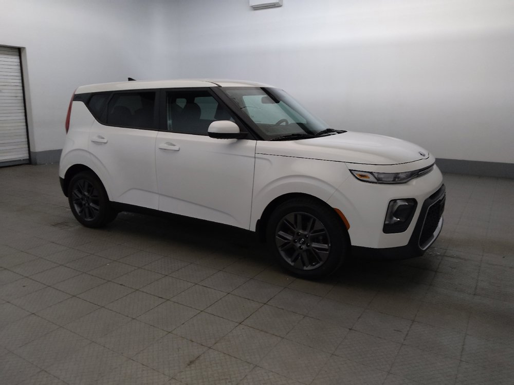 Used 2021 Kia Soul S FWD image 11