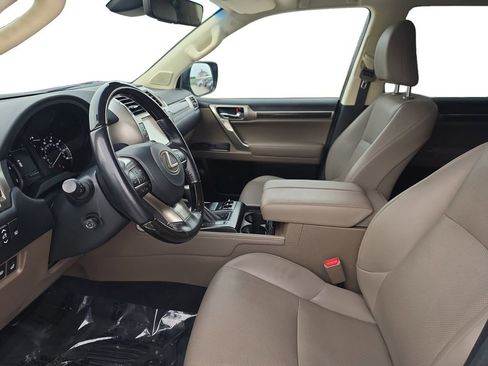 Used 2021 Lexus GX 460 Premium w/ Premium Package AWD/4WD image 9