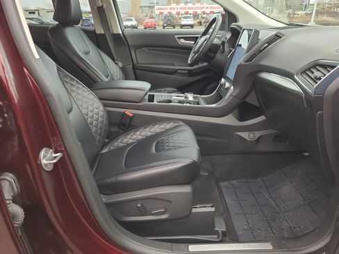 Used 2024 Ford Edge Titanium image 22