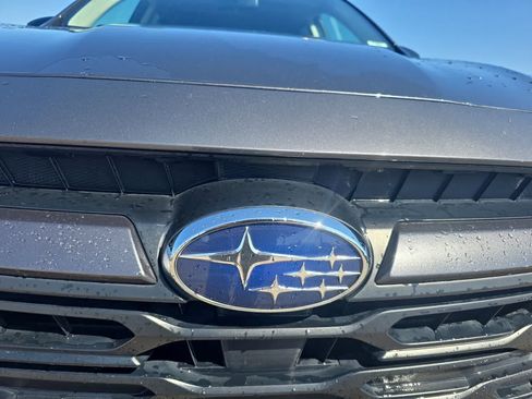 Used 2024 Subaru Outback Premium AWD/4WD image 9