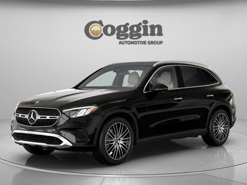 New 2026 Mercedes-Benz GLC 300 4MATIC image 2