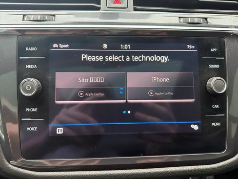 Used 2021 Volkswagen Tiguan SE R-Line AWD/4WD image 27