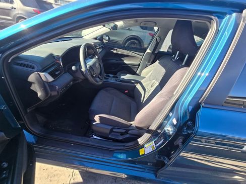 Used 2025 Toyota Camry LE image 8