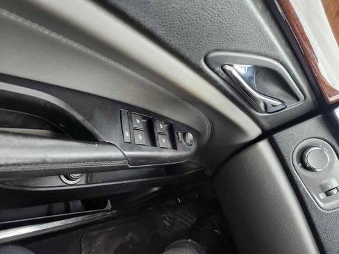 Used 2010 Cadillac SRX 2WD image 21